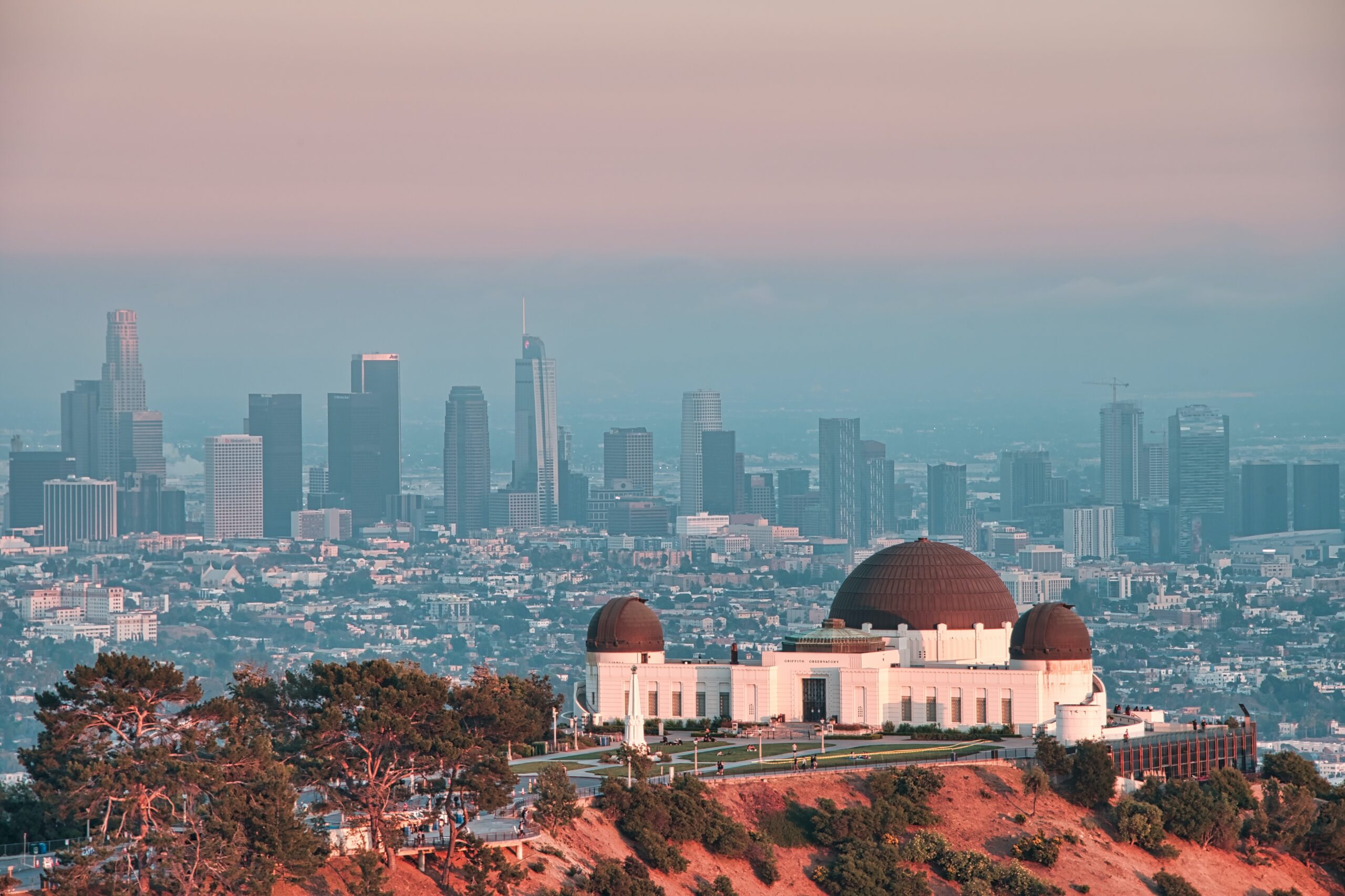 Fun Things to Do in Los Angeles for Young Adults (2023)